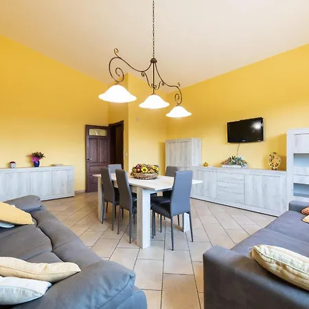 Esmeralda * Taviano (Lecce)