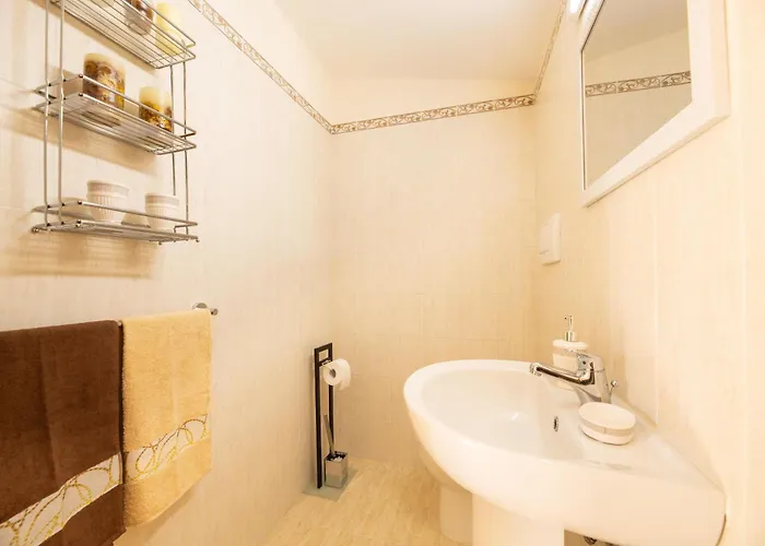 فيلة Esmeralda تافيانو